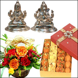 "Gift Hamper - code 02 - Click here to View more details about this Product
